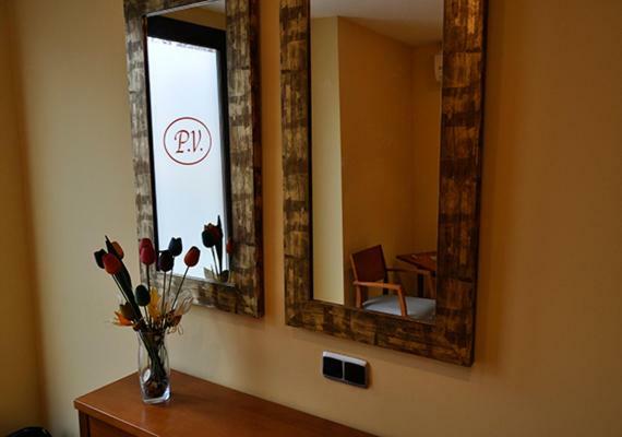 Hostal Puerta Del Valle La Cistérniga Εξωτερικό φωτογραφία